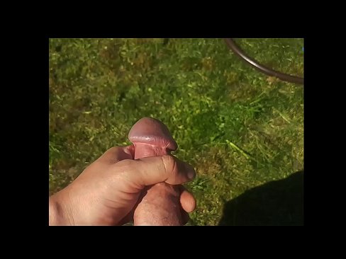 ❤️ Hot hottie gets kanyang pink puki fucked at cums sa isang pumulandit sa isang summer garden Porno sa tl.goodseller.top ️❤